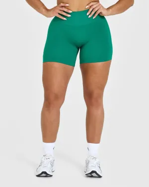 Effortless Seamless Shorts | Emerald Green