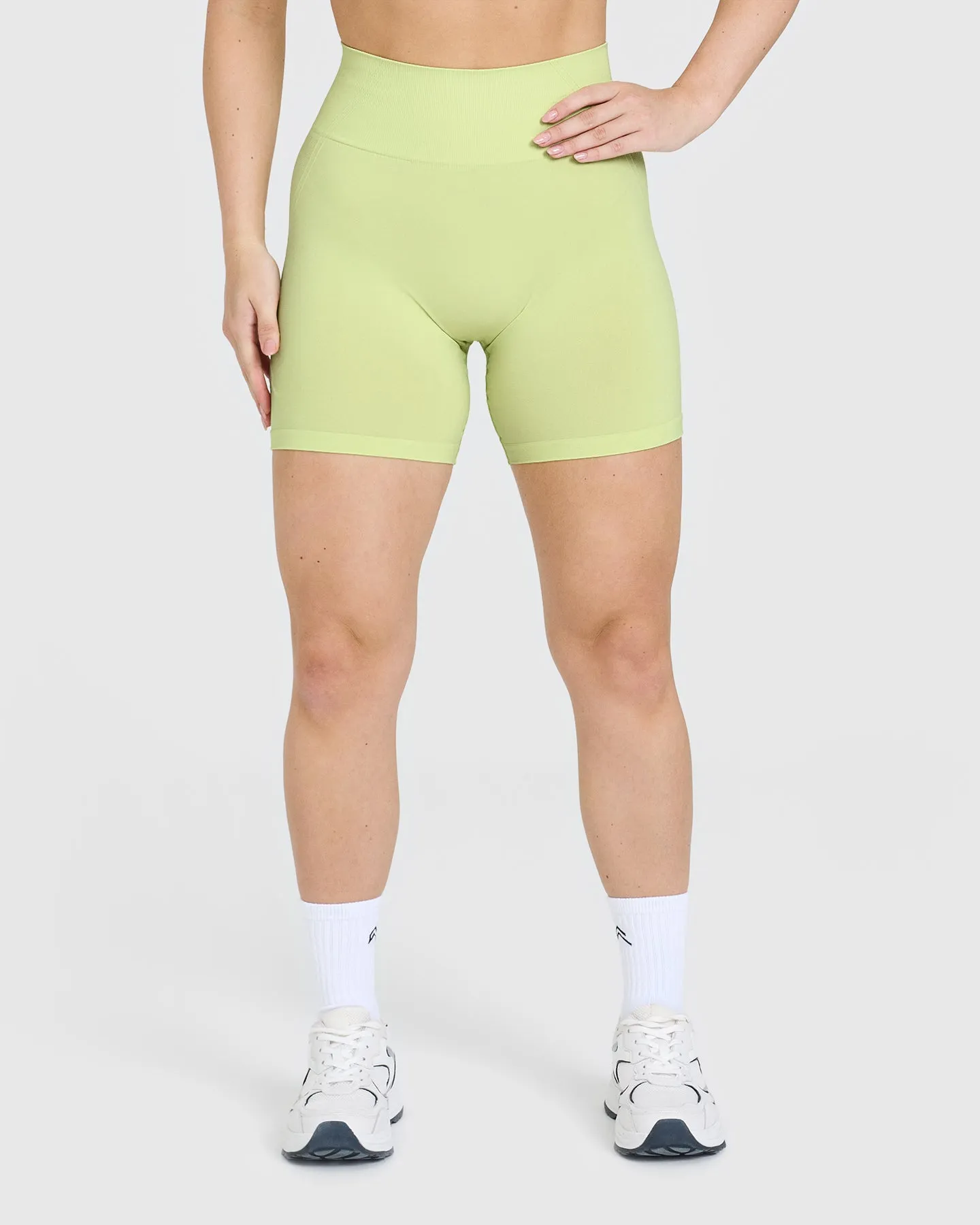 Effortless Seamless Shorts | Pump Green