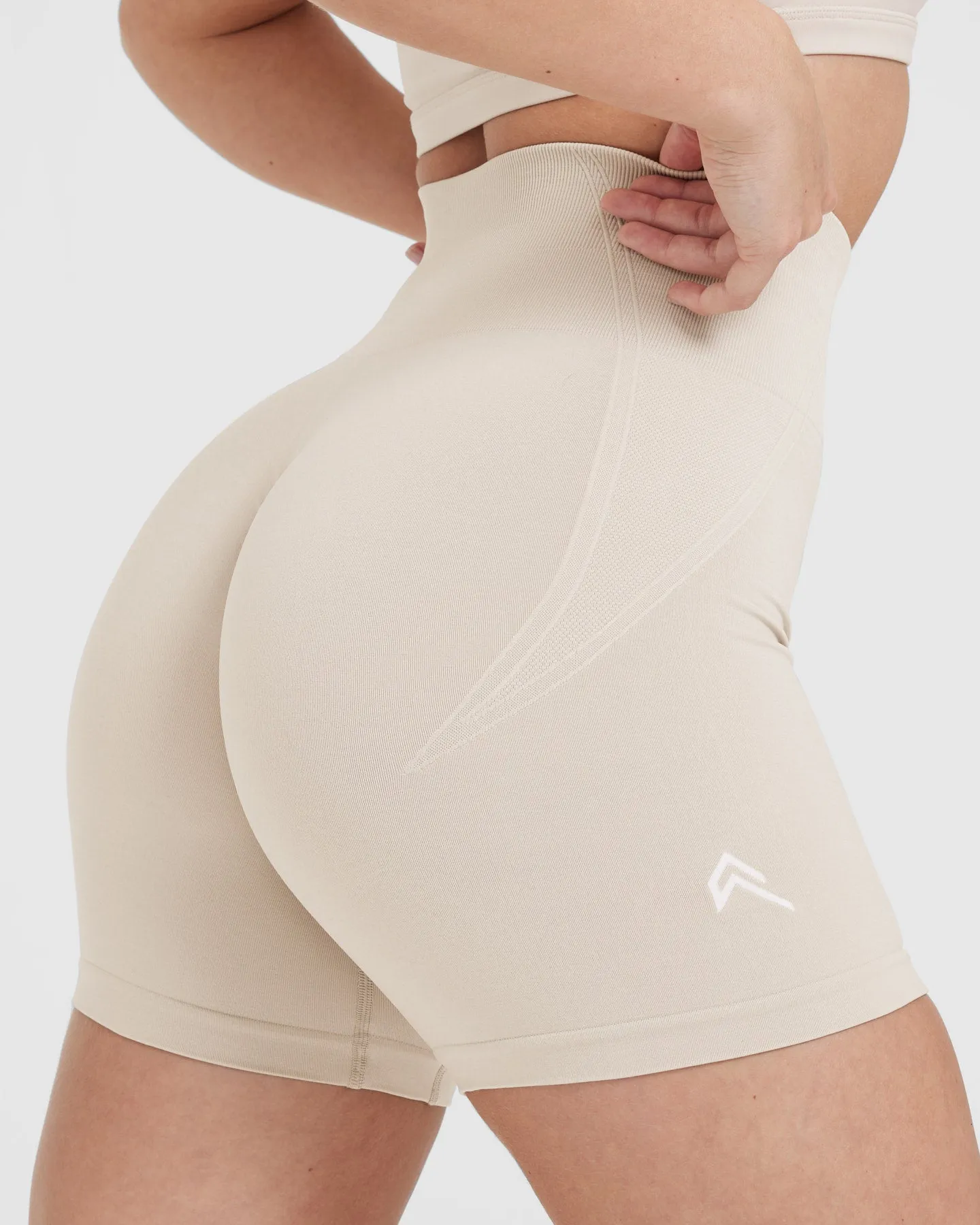 Effortless Seamless Shorts | Sand