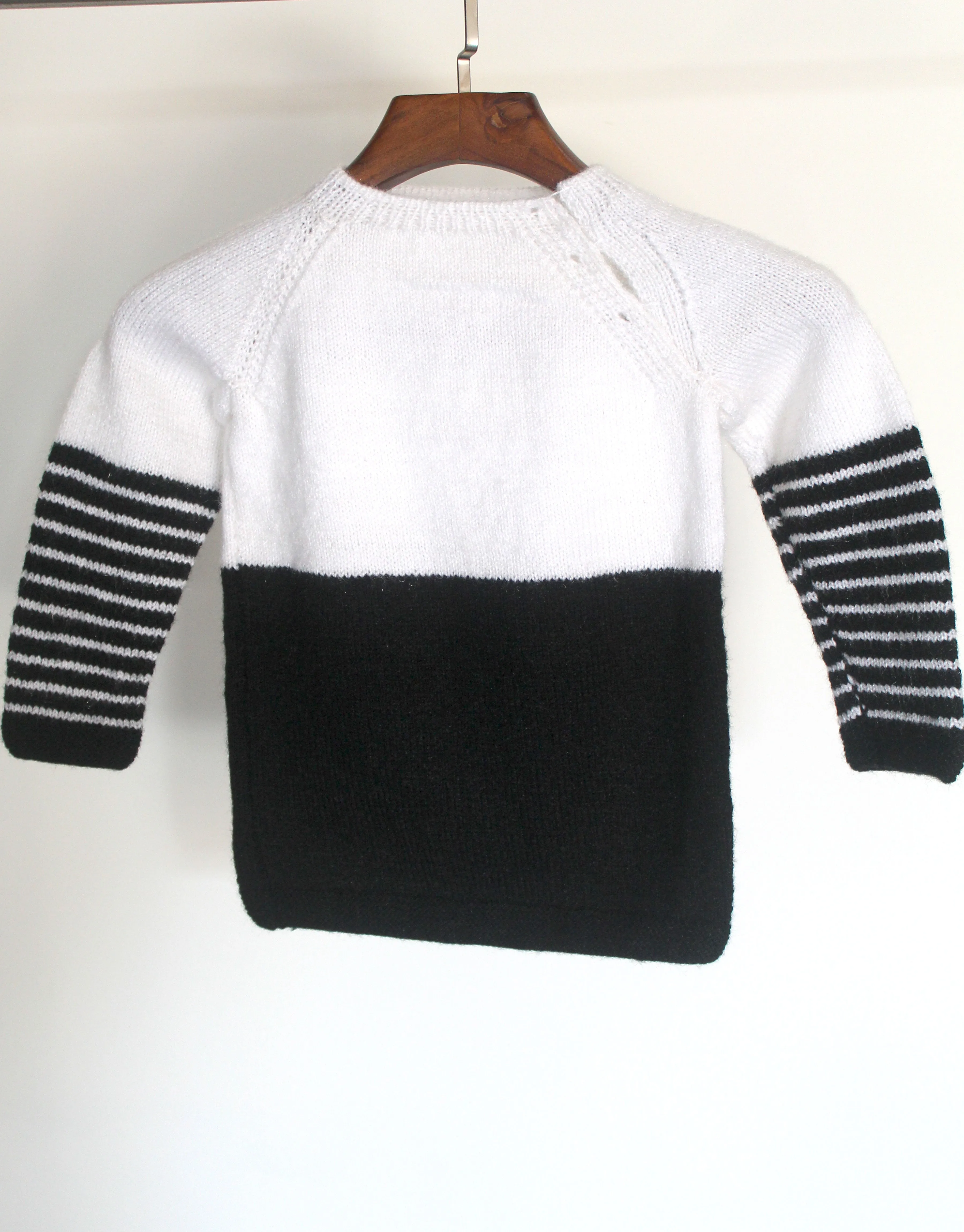 Graminarts Handmade Knitted Elegant Stylish Woonie Sweater For Baby Boy- White & Black