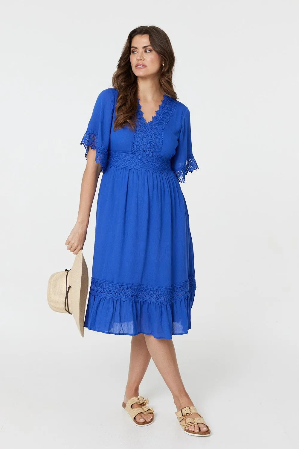 Lace Trim 3/4 Sleeve Midi Dress