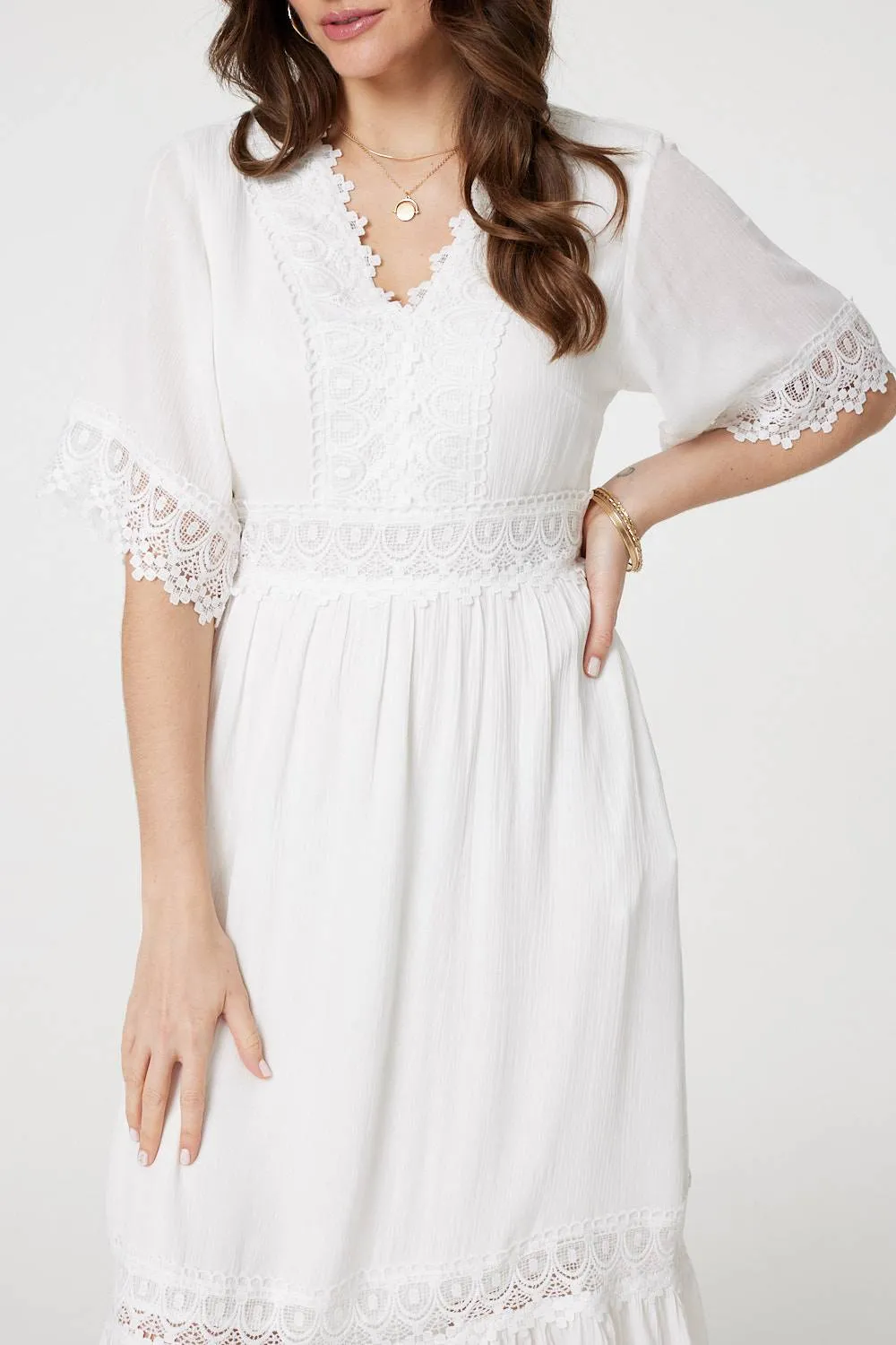 Lace Trim 3/4 Sleeve Midi Dress