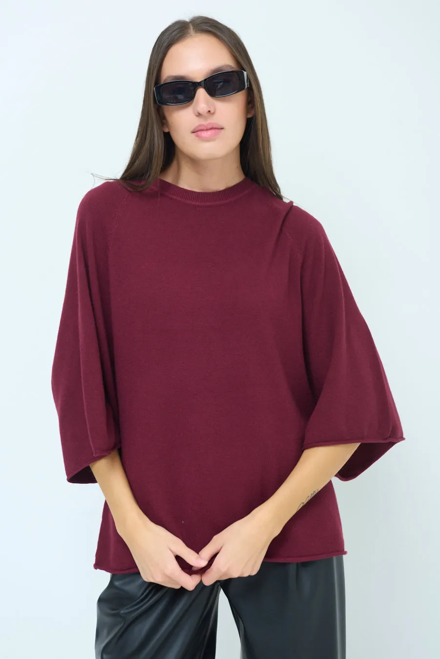 Relaxed fit batwing sleeve sweater wholesale