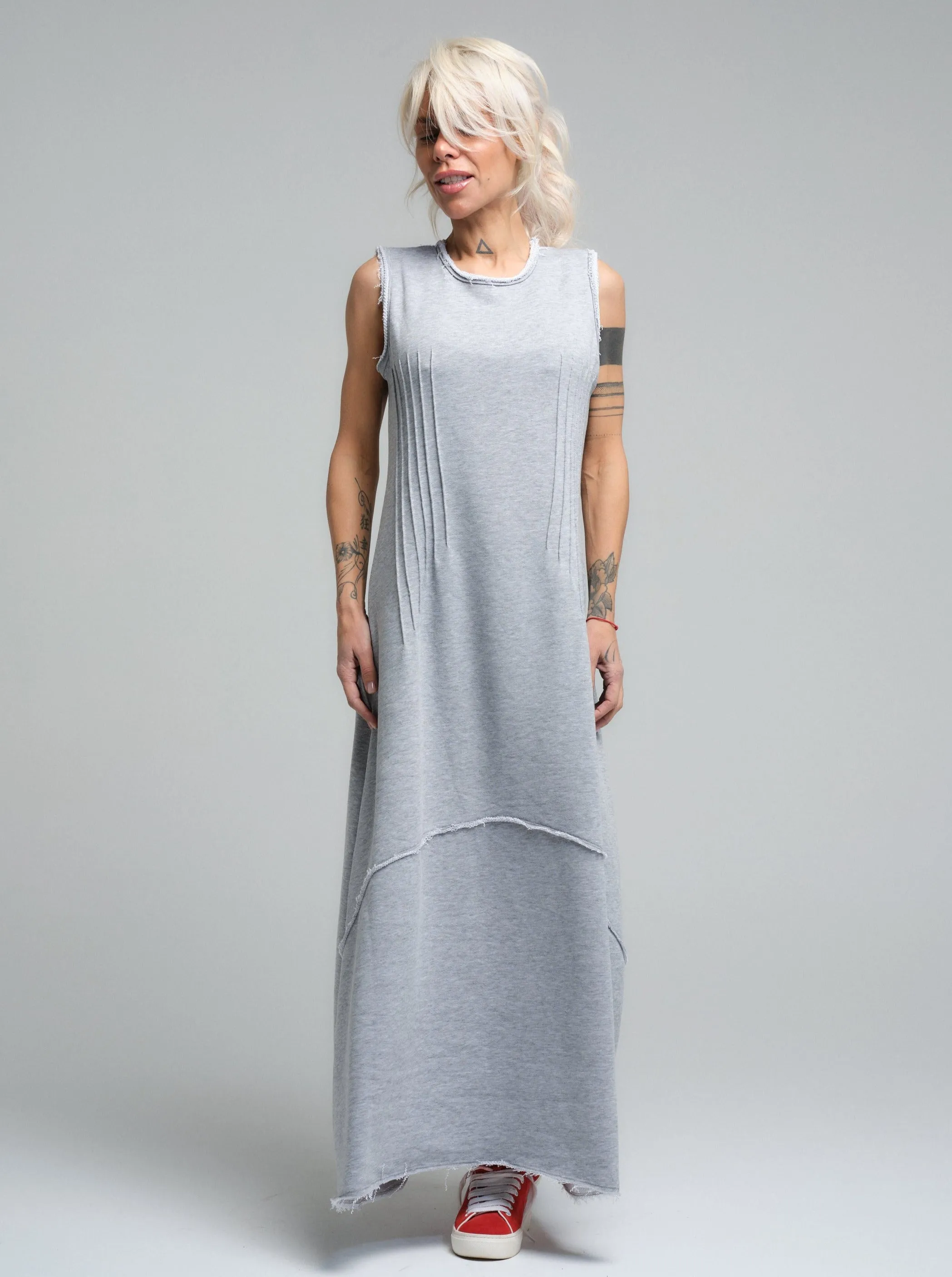 Relaxed-Fit Grey Maxi Dress