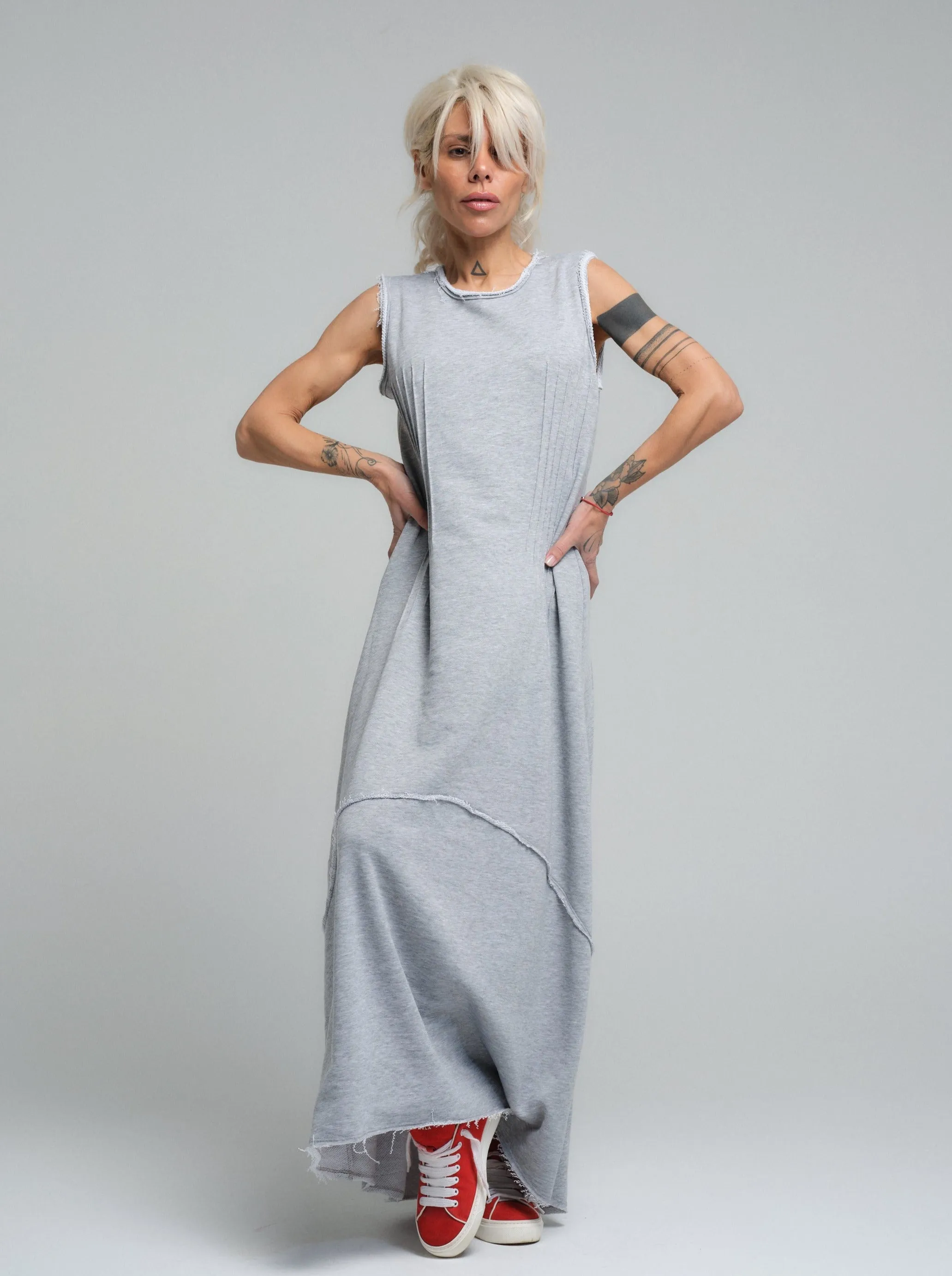 Relaxed-Fit Grey Maxi Dress